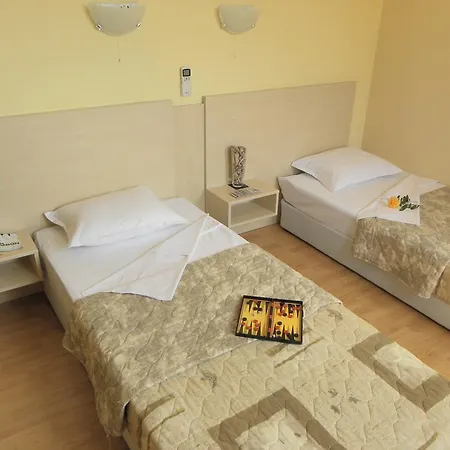 Harmony Hills Aparthotel 4*