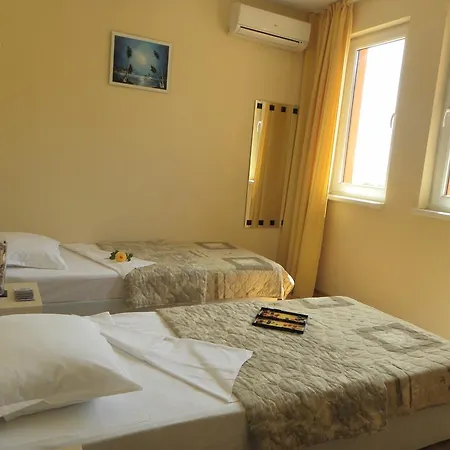 Harmony Hills Aparthotel