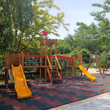 Harmony Hills Apartahotel