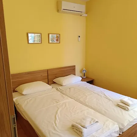 Harmony Hills Apartahotel