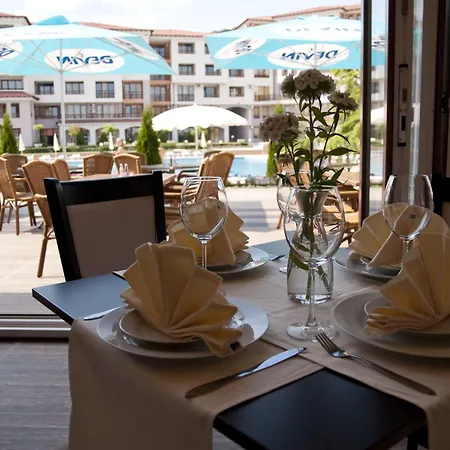 Harmony Hills Aparthotel 4*