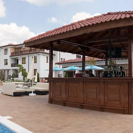 Harmony Hills 4*